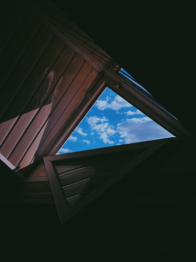 enver-guclu-DRGhF9zG9AQ-unsplash